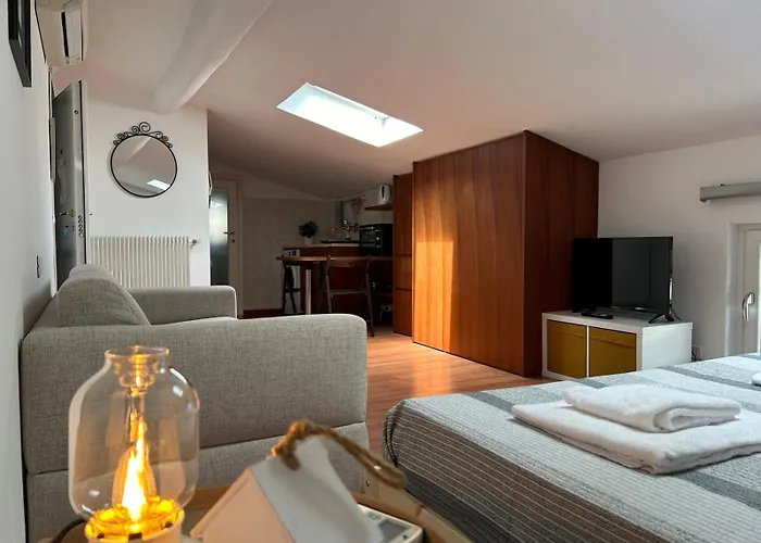 Nido Carrara - Immobili E Soluzioni Rent